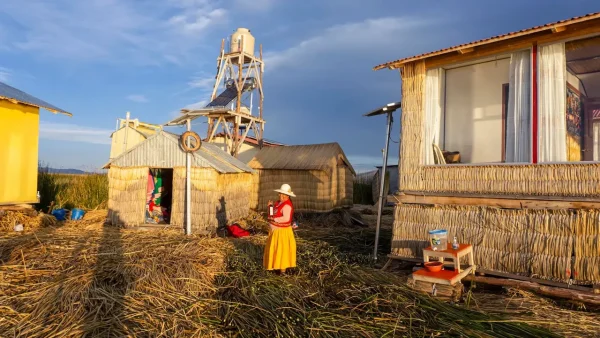 titicaca lake floating islands